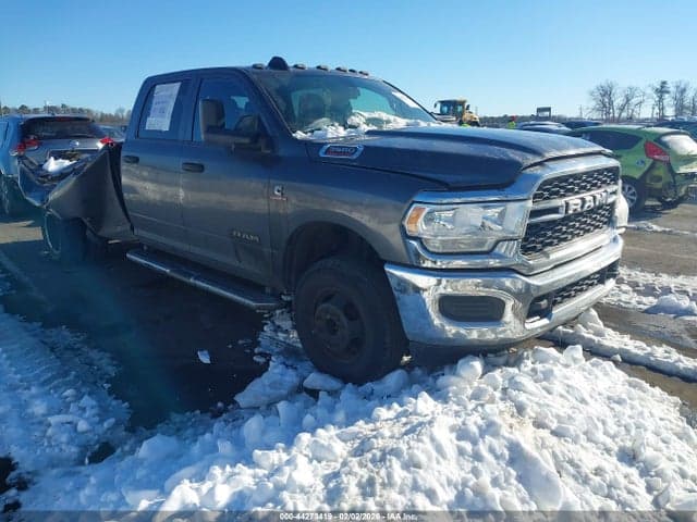 2022 RAM 3500 TRADESMAN 4X4 8' BOX 1