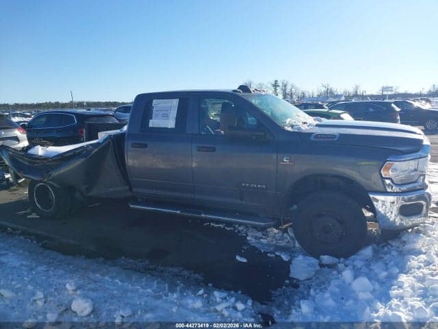 2022 RAM 3500 TRADESMAN 4X4 8' BOX 14