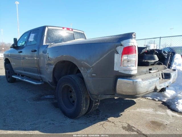 2022 RAM 3500 TRADESMAN 4X4 8' BOX 3
