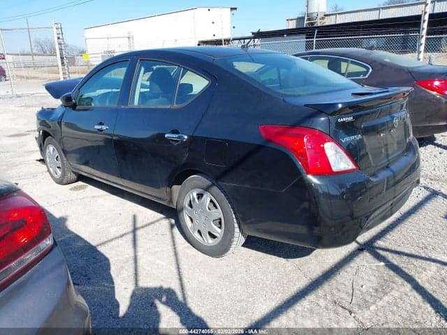 2019 NISSAN VERSA 1.6 SV 3