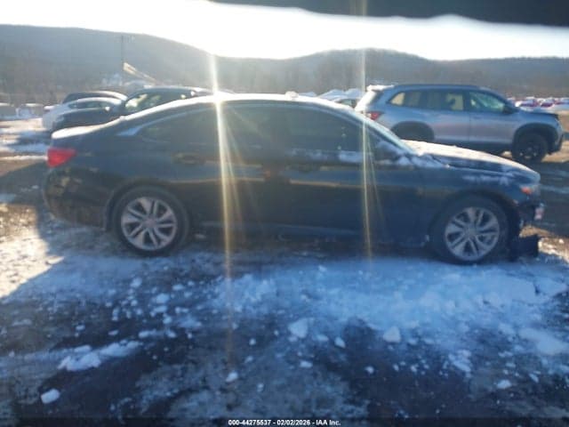 2018 HONDA ACCORD LX 13
