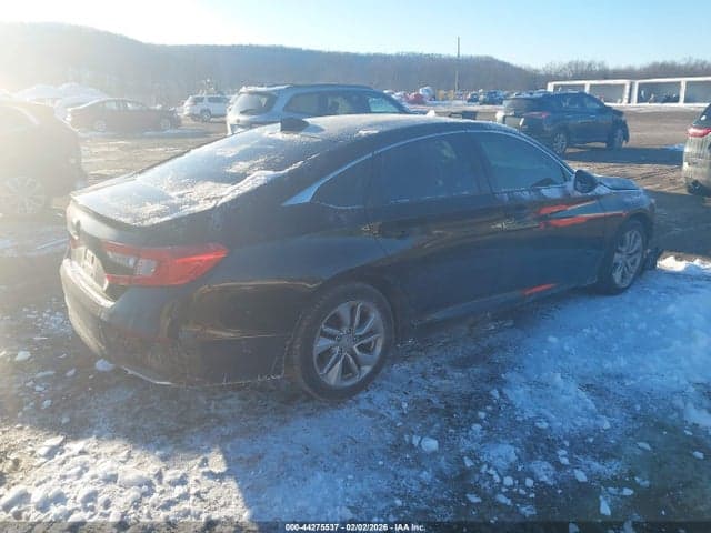 2018 HONDA ACCORD LX 4
