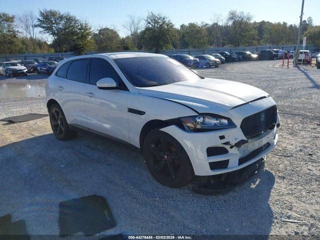 2020 JAGUAR F-PACE PRESTIGE 1