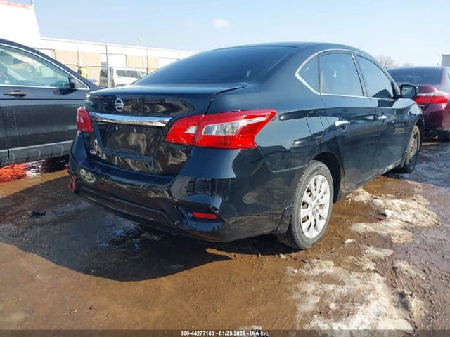 2018 NISSAN SENTRA S 4