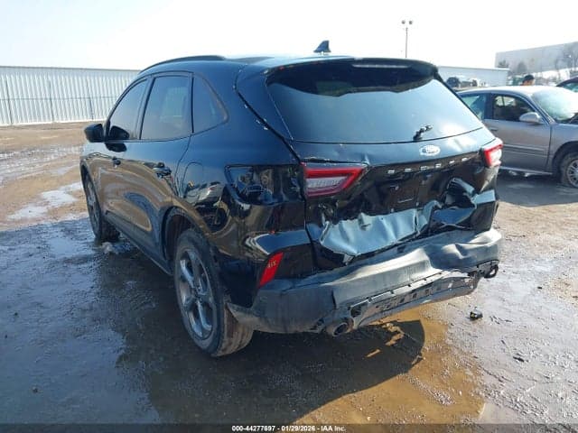 2025 FORD ESCAPE ST-LINE 3