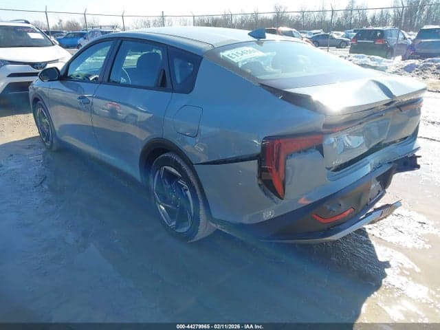 2025 KIA K4 EX 3