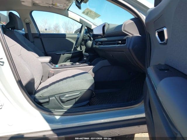 2025 KIA K4 EX 5