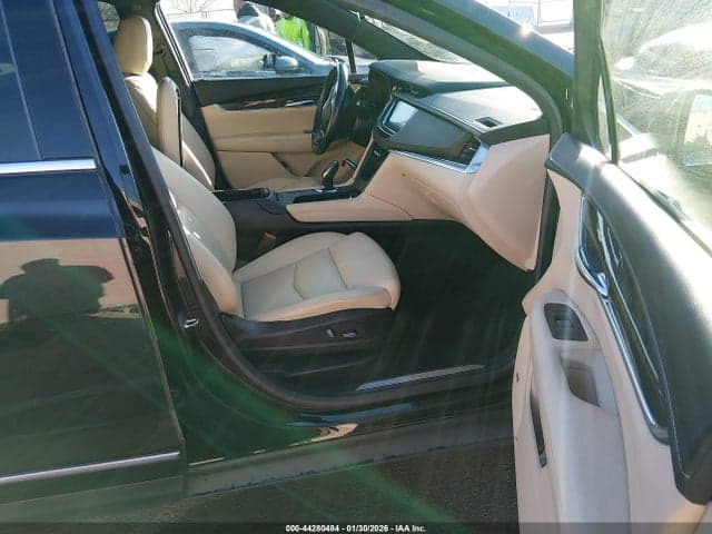 2019 CADILLAC XT5 STANDARD 5