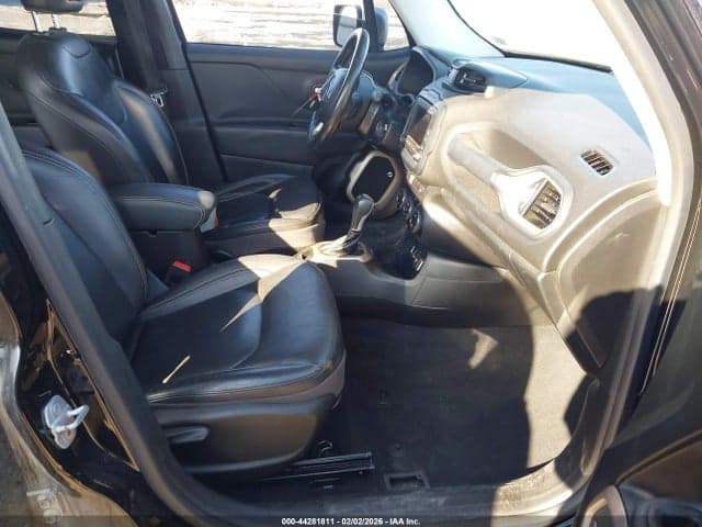 2016 JEEP RENEGADE LIMITED 5