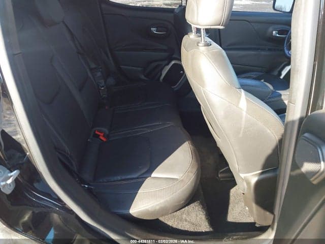 2016 JEEP RENEGADE LIMITED 8