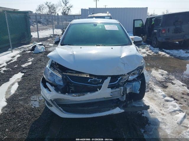 2018 CHEVROLET SONIC LT AUTO 11