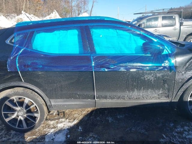 2018 NISSAN ROGUE SPORT SL 13
