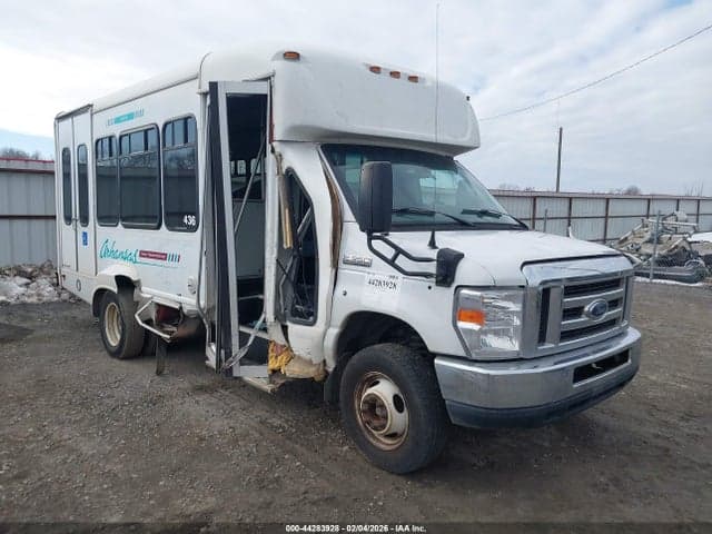 2017 FORD E-350 CUTAWAY 1