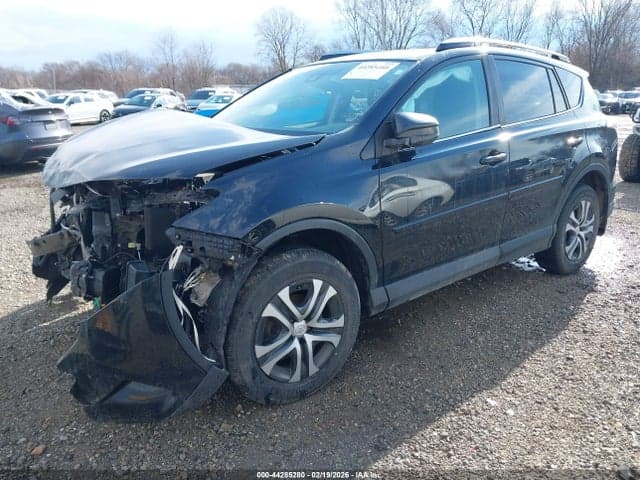 2017 TOYOTA RAV4 LE 2