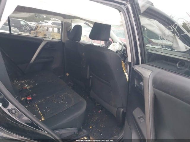 2017 TOYOTA RAV4 LE 8