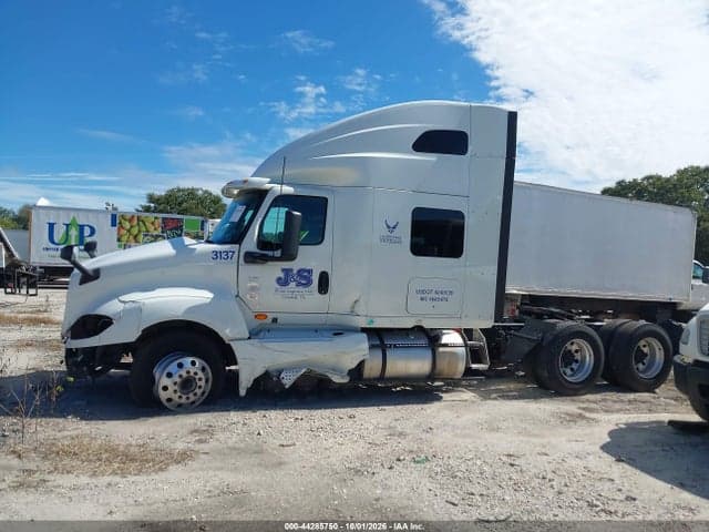 2019 INTERNATIONAL LT 16