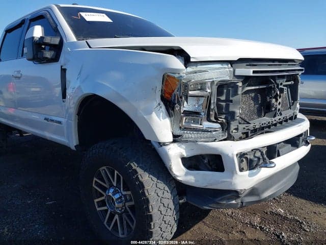 2017 FORD F-250 PLATINUM 6