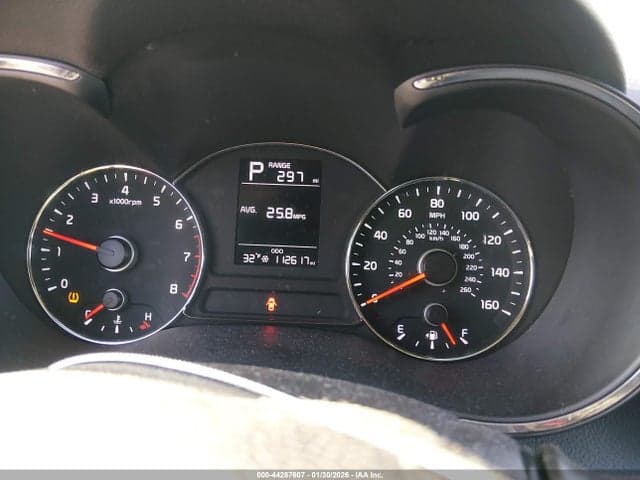 2017 KIA FORTE LX 7