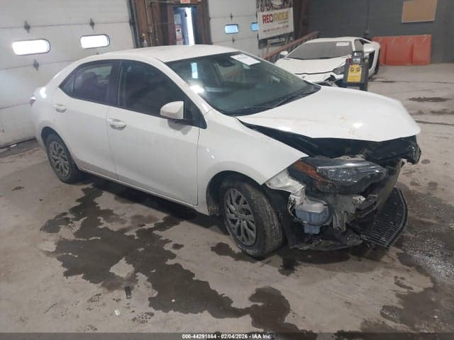 2018 TOYOTA COROLLA LE 1