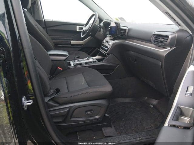 2023 FORD EXPLORER XLT 5