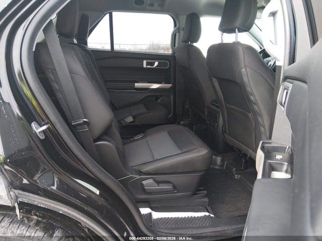 2023 FORD EXPLORER XLT 8
