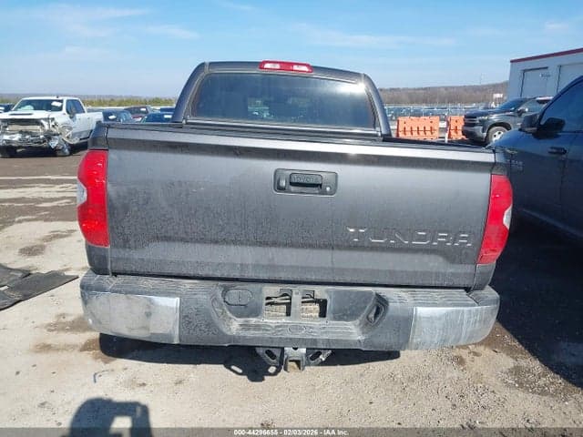 2018 TOYOTA TUNDRA SR5 4.6L V8 16
