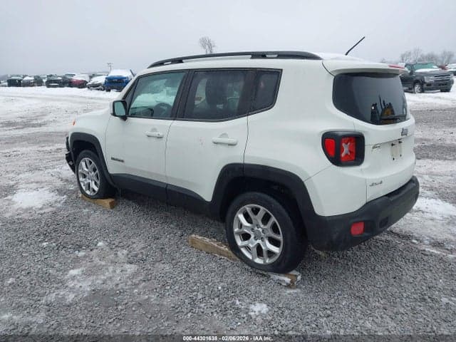 2017 JEEP RENEGADE LATITUDE 4X4 3
