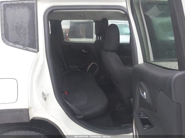 2017 JEEP RENEGADE LATITUDE 4X4 8