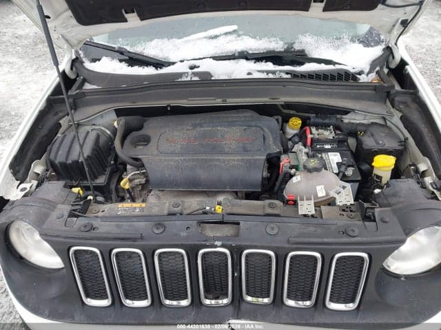 2017 JEEP RENEGADE LATITUDE 4X4 10