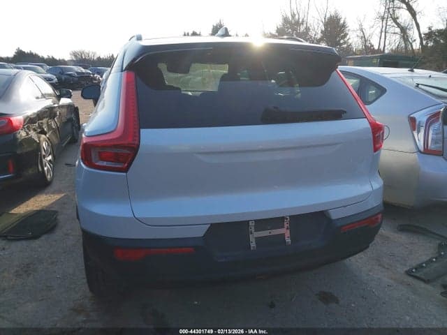 2022 VOLVO XC40 T4 R-DESIGN 17