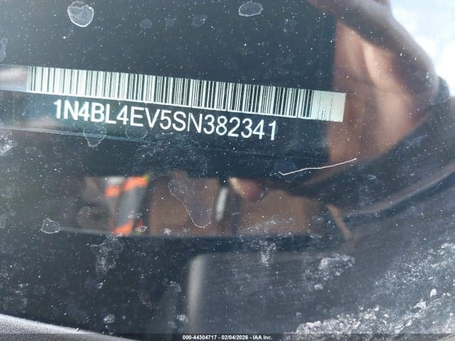 2025 NISSAN ALTIMA SL FWD 10