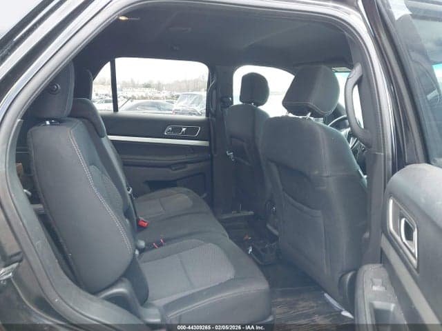2017 FORD EXPLORER XLT 8