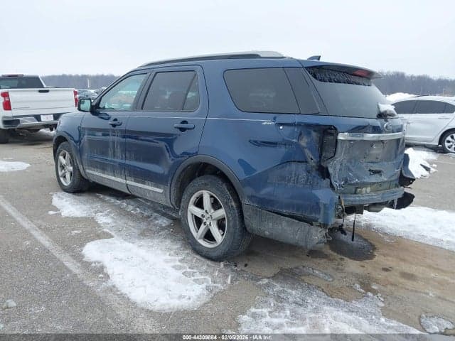 2017 FORD EXPLORER XLT 3