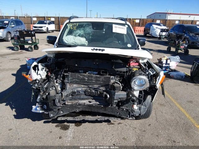 2023 JEEP RENEGADE UPLAND 4X4 6