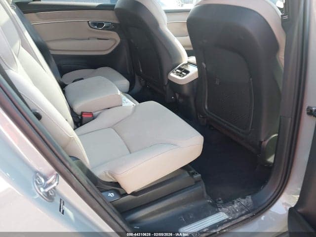 2026 VOLVO XC90 PLUS, B6 AWD GAS (MILD HYBRID), GASOLINE, BRIGHT, 7 SEATS 8
