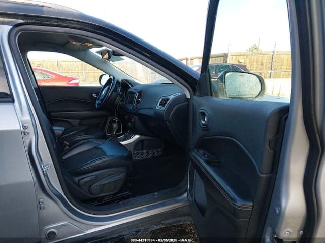 2018 JEEP COMPASS LATITUDE 4X4 5