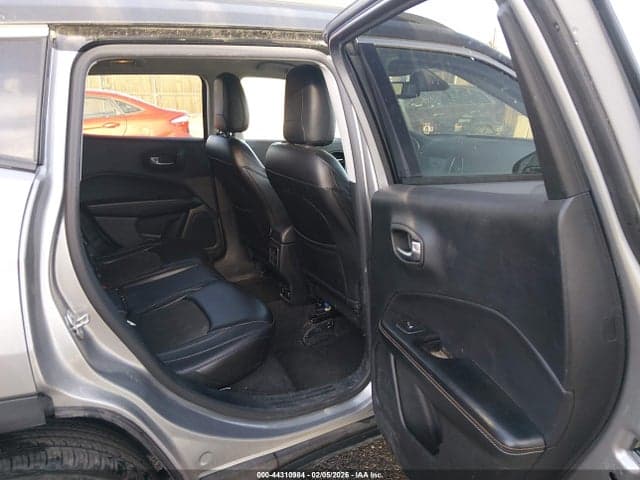 2018 JEEP COMPASS LATITUDE 4X4 8