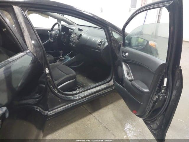 2016 KIA FORTE LX 5