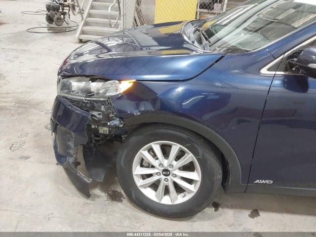 2019 KIA SORENTO LX/S 17