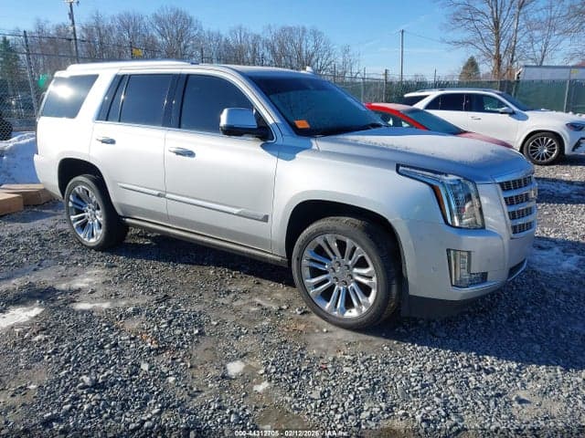 2019 CADILLAC ESCALADE PREMIUM LUXURY 1