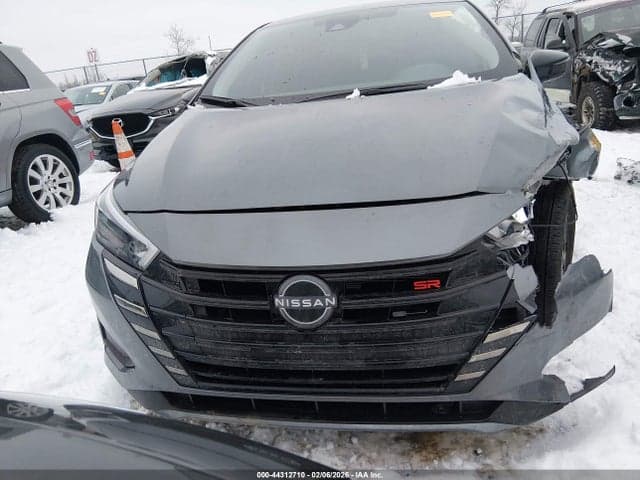 2025 NISSAN VERSA 1.6 SR 12