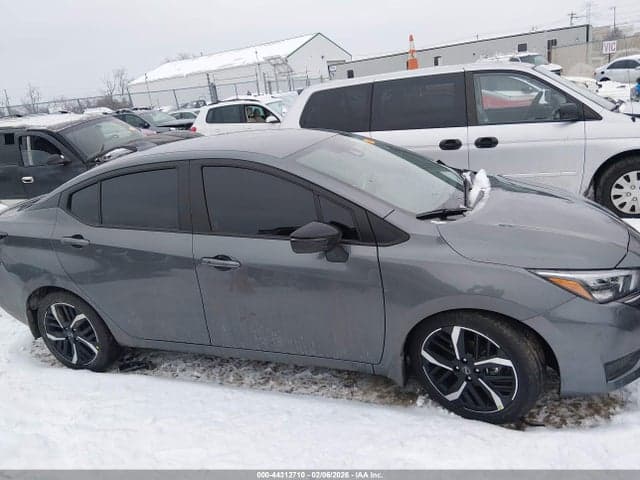 2025 NISSAN VERSA 1.6 SR 13