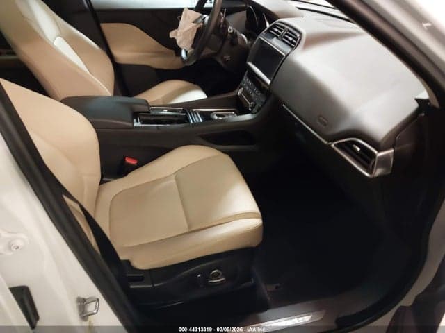 2020 JAGUAR F-PACE PREMIUM 5