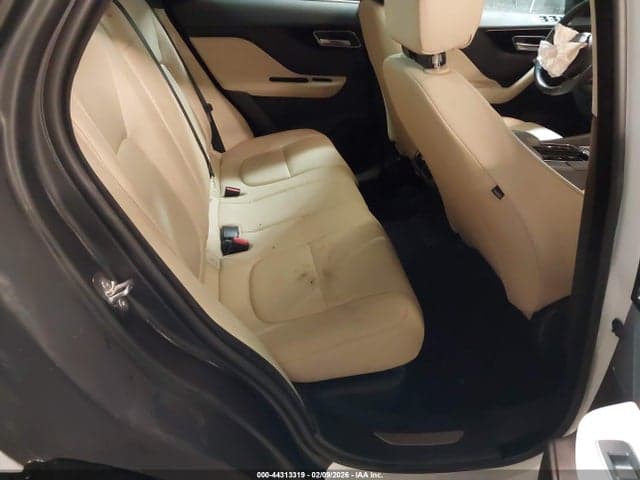 2020 JAGUAR F-PACE PREMIUM 8