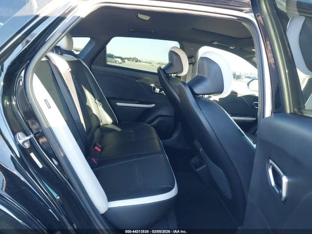 2025 KIA K4 GT-LINE 8