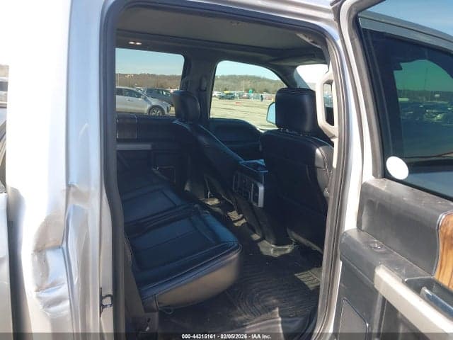 2019 FORD F-150 LARIAT 8