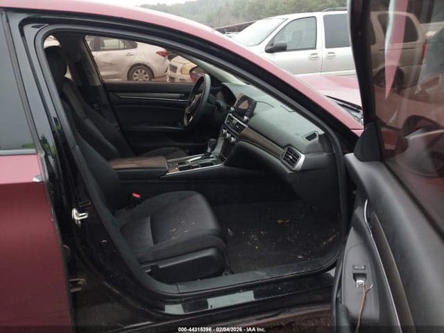 2018 HONDA ACCORD LX 5