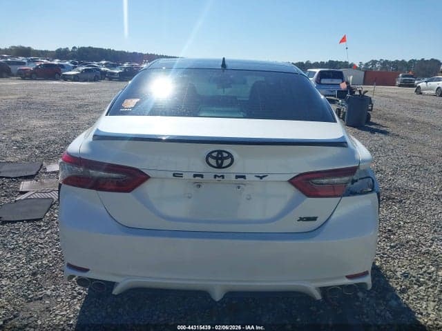 2022 TOYOTA CAMRY XSE 17