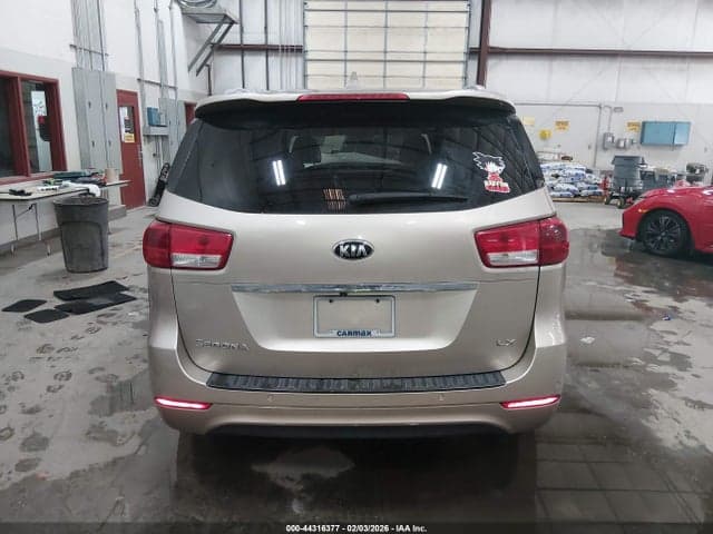 2017 KIA SEDONA LX 17