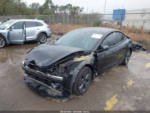 2021 TESLA MODEL 3 STANDARD RANGE PLUS REAR-WHEEL DRIVE 2